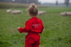 Kinderoverall boerin mijn vak rood maat 86